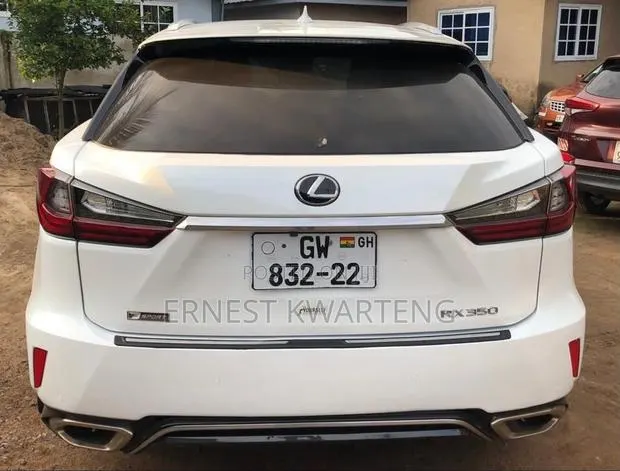 Lexus RX 2018 White · Photo 1