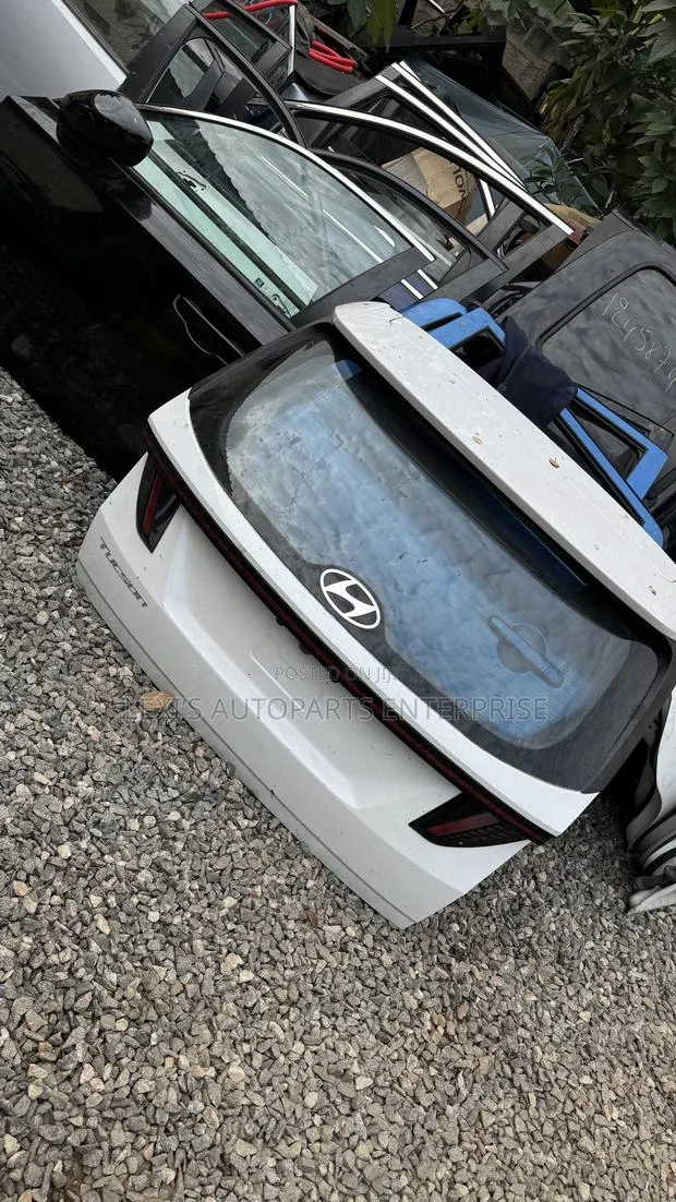 Hyundai Tucson 2021,2022,2023,2024,2025 Tailgate / Boot Available · Photo 1
