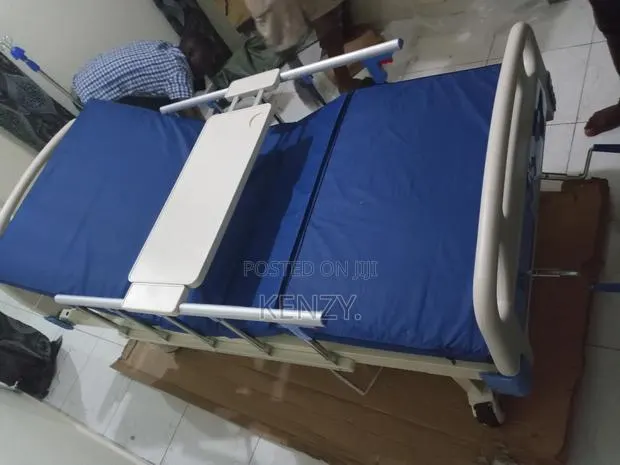 Hospital Bed (2 Crank) · Photo 1