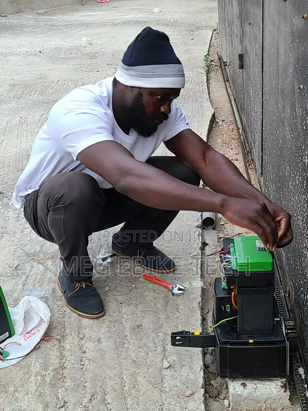 Remote Gate Installation · Photo 1
