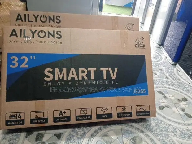 Ailyons 32inches Smart Television · Photo 1