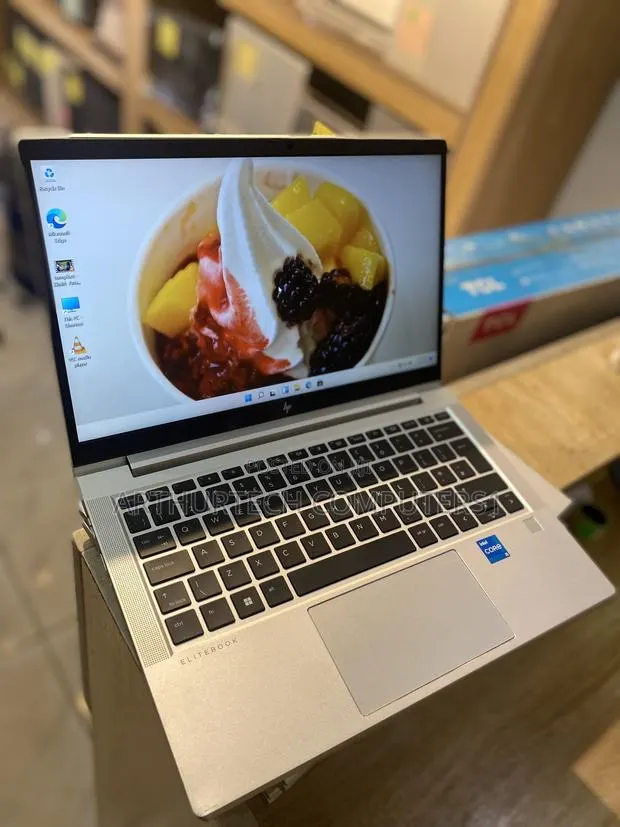Laptop HP EliteBook 640 G9 16GB Intel Core i5 SSD 256GB · Photo 1