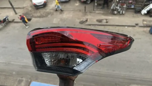 2020,2021,2022,2023,2024 Toyota Highlander Taillight · Photo 1
