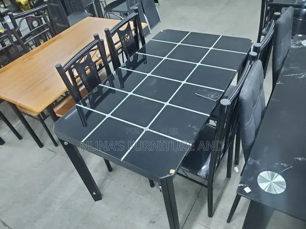 Dining Set · Photo 1