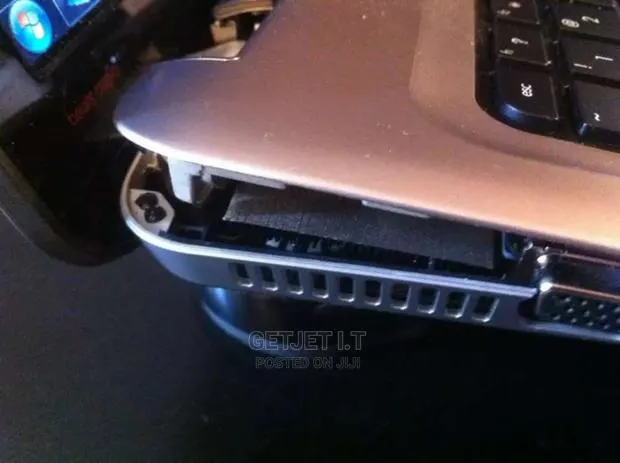 Hinges Instant Fixing And Servicing · Photo 1