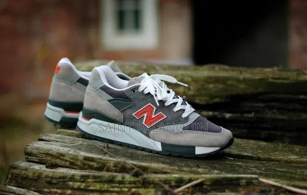 New Balance Sneakers · Photo 1