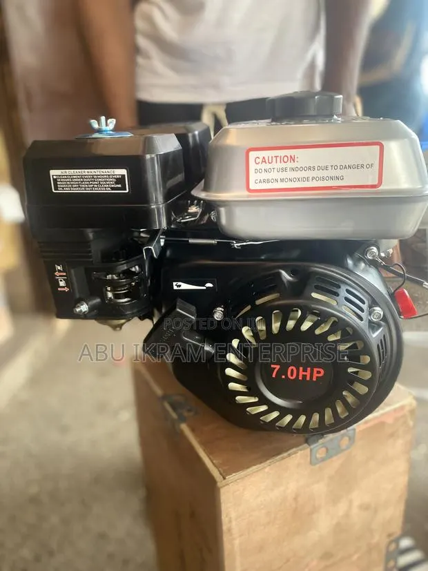 Gasoline Petrol Engine · Photo 1