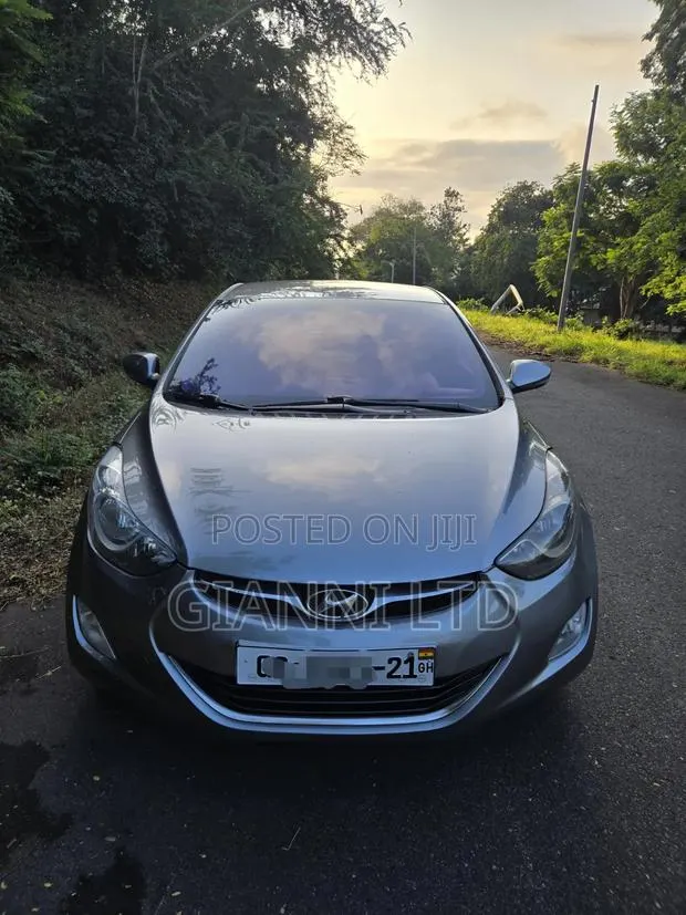 Hyundai Elantra 2012 Gray · Photo 1