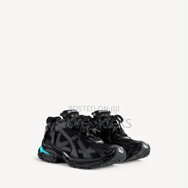 Balenciaga Runner Black LED Sneaker · Photo 1