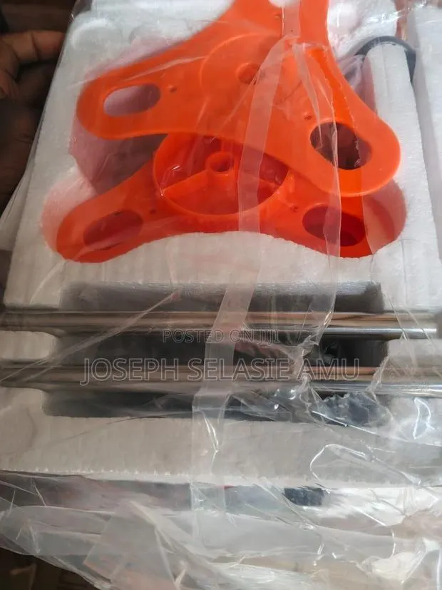 Cup Sealing Machine · Photo 4