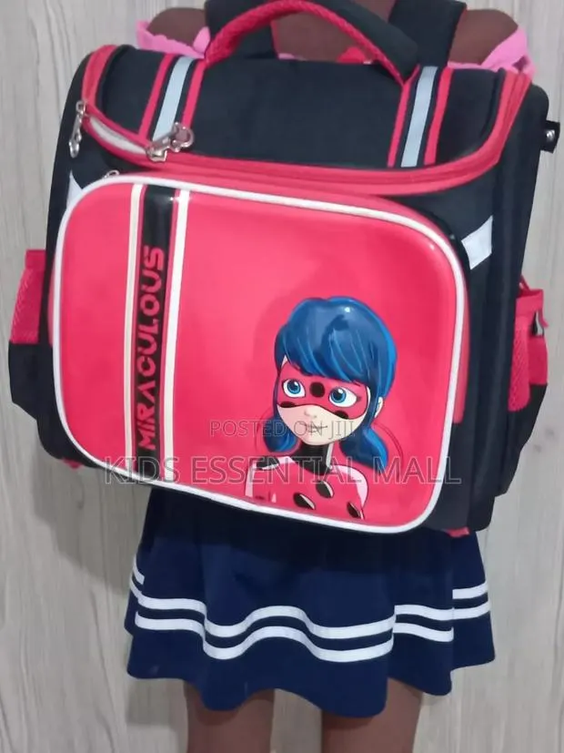 Ages 5 to 8 Years School Bag · Photo 1