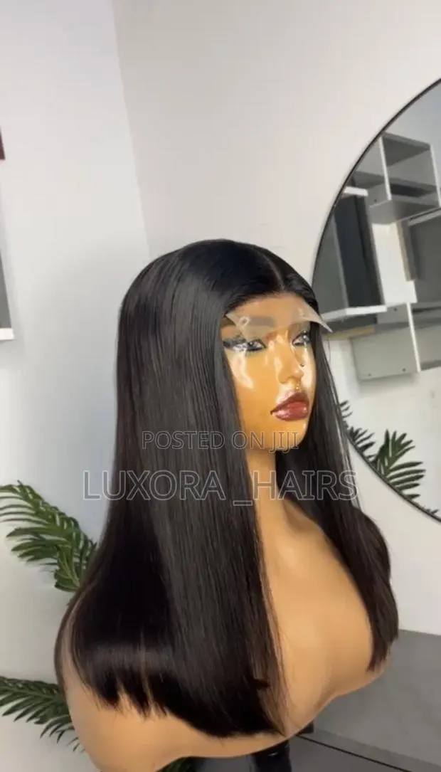 14 Inches Double Drawn Hair Unit Paired With 4x4 Closure · Photo 1