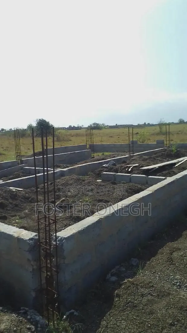 Half Plot of Land for Sale · Photo 1