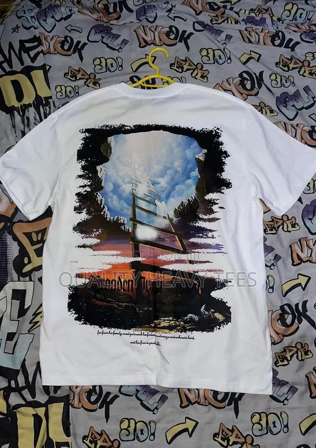 Quality Heavy Tee · Photo 1