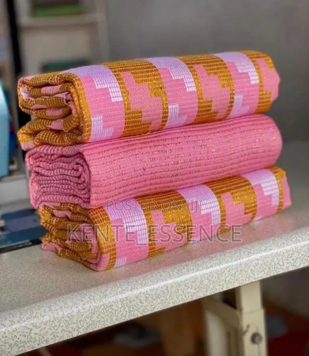 Emmerepa Kente Available in 6 Yards · Photo 1