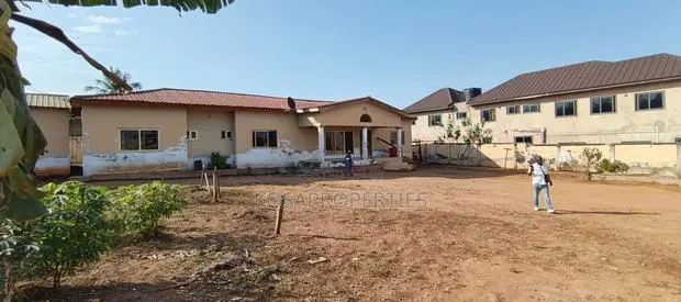 4bdrm House in Ofankor for sale · Photo 1