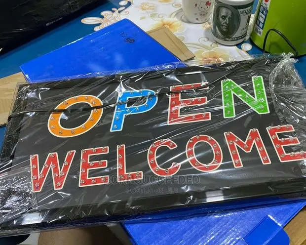 Led Sign Light · Photo 1