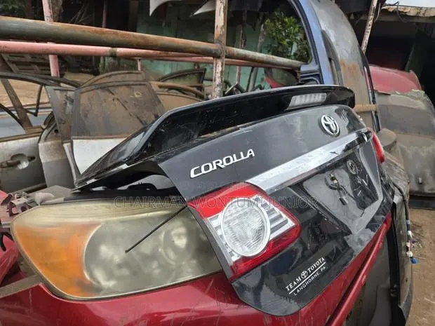 Corolla 2013 Trunk · Photo 1