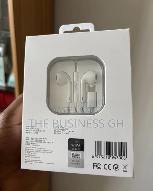 Wiwu Type C Wired Headphones / Earphones / Earpiece · Photo 1