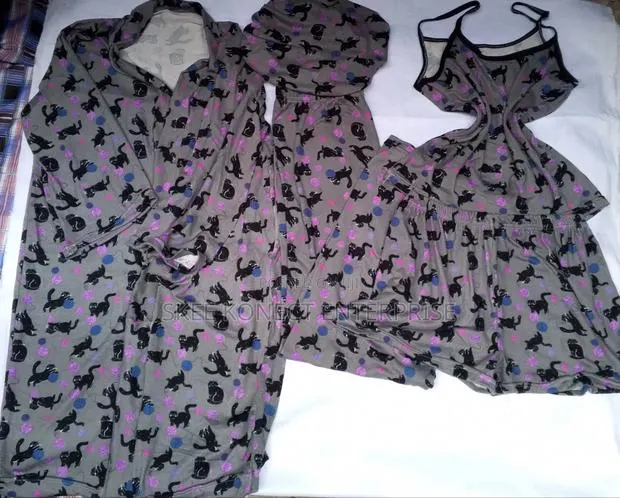 5 in 1 , 4 in 1 and 3 in 1 Ladies Night Wear · Photo 1