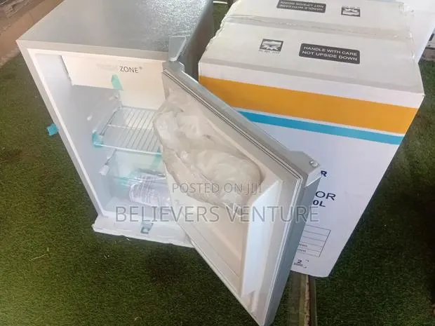 Gold Star Refrigerator – Powerful Cooling for Fresh Food · Photo 1