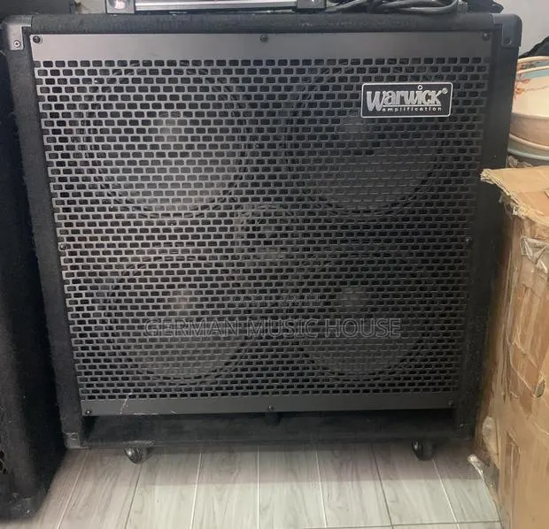 Warrick Bass Combo · Photo 1