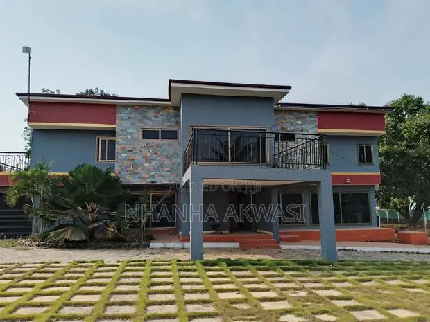 4bdrm House in Tema Community 6 for rent · Photo 1