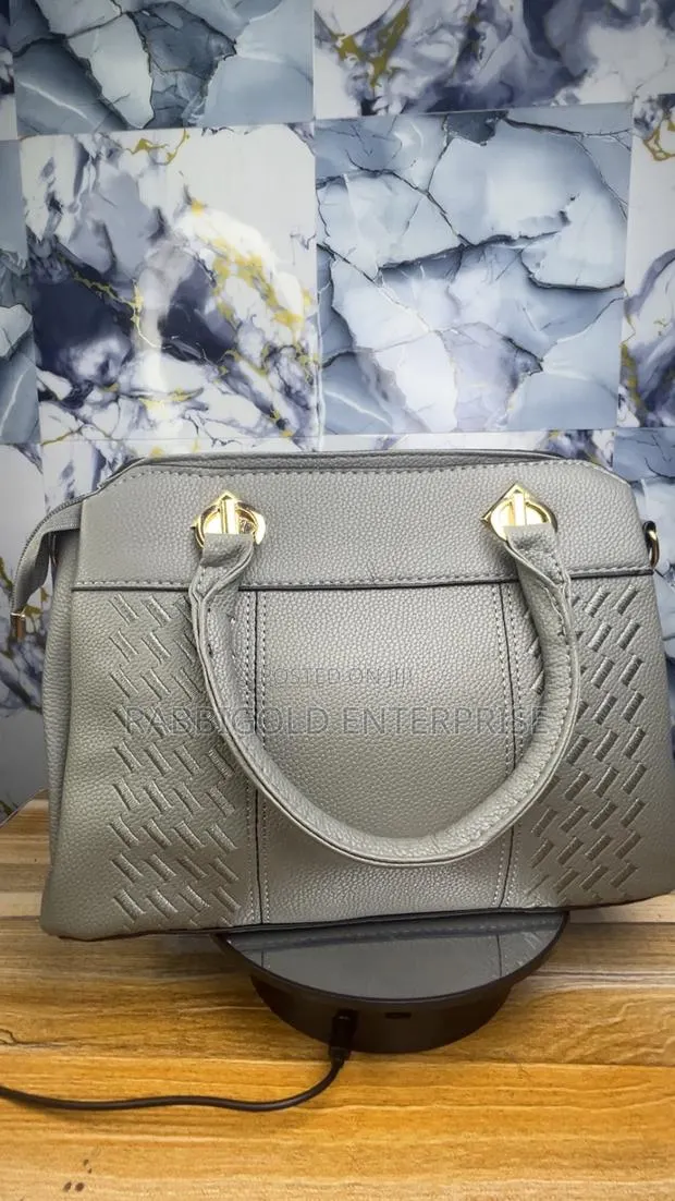 Women Shoulder and Hand Bag · Photo 1