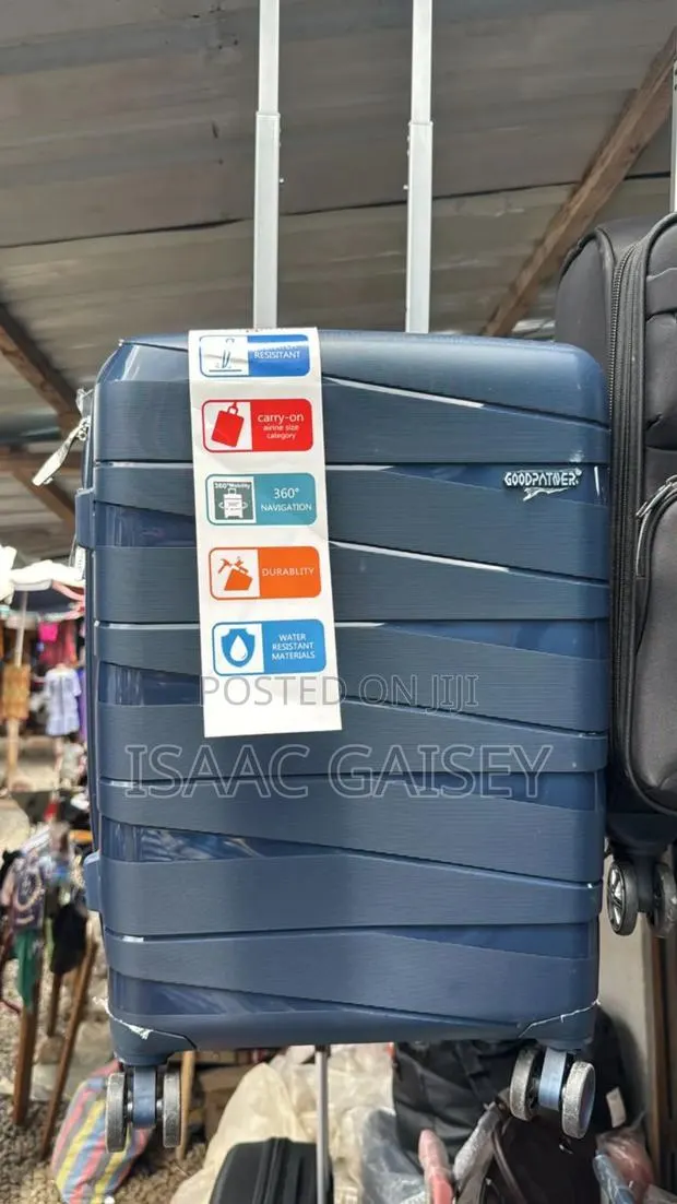 20" Carry-on Hand Luggage · Photo 1