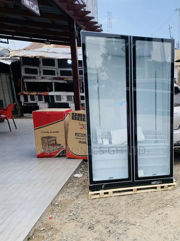 Eco Friendly Pearl 690L Glass Display Double-Door PVC-801-27AA Fridge · Photo 1