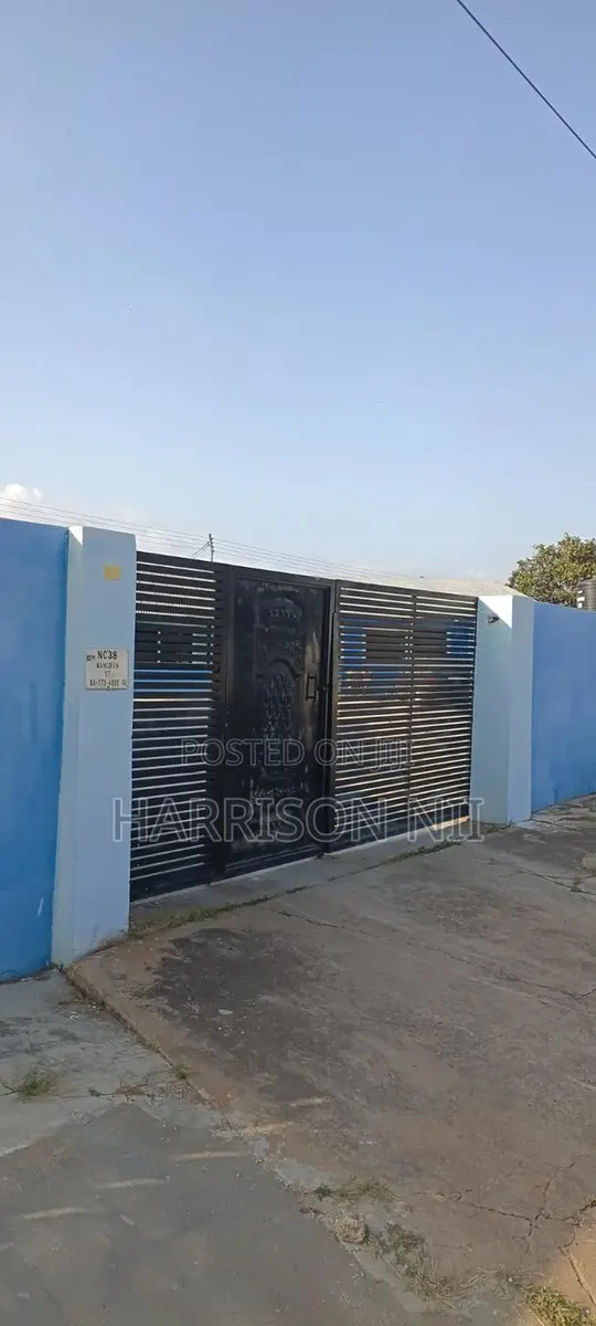5bdrm House in Awudome Estate, Accra Metropolitan for sale · Photo 1