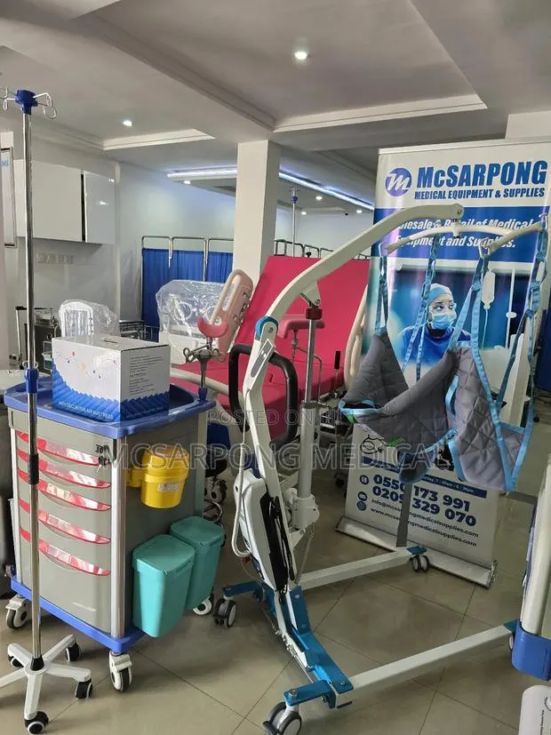 Patient Hoyer Hoist Lift (Patient Transfer Lift) · Photo 1