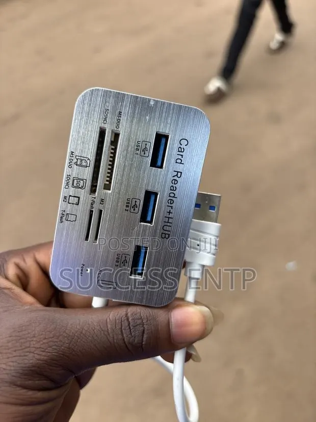 USB+cardreader · Photo 1