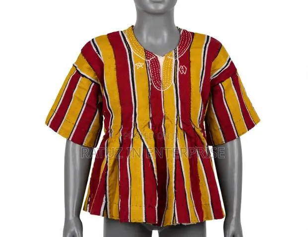 Handmade Smocks for Children , 9-12 Years · Photo 1