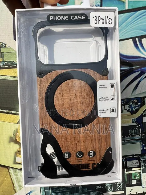 iPhone 17 Pro Max and 18 Pro Max Cases · Photo 1