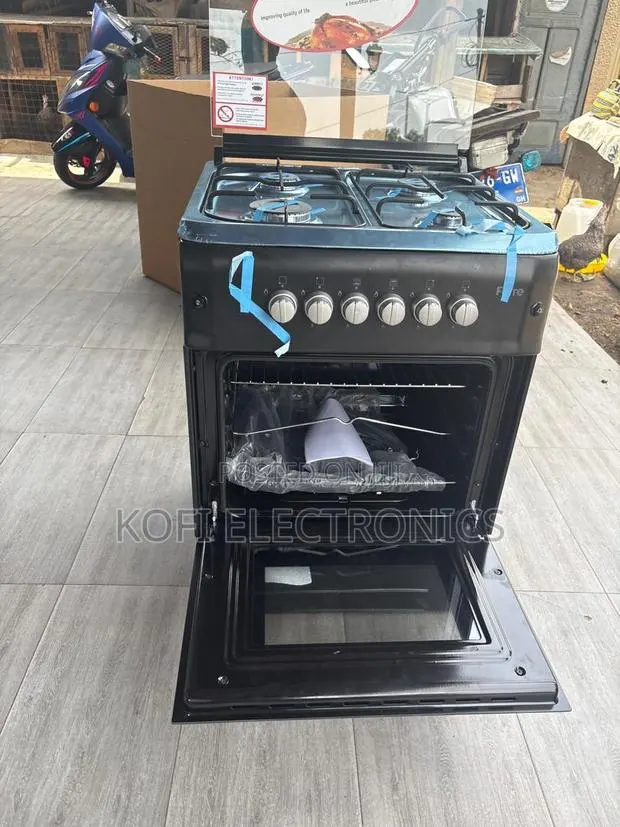 Stylish 60x60 Gas Cooker for Modern Kitchens · Photo 1