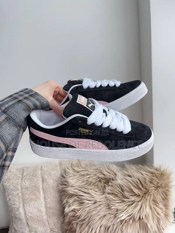 Puma Suede Xl Pink/Black Sneakers · Photo 1