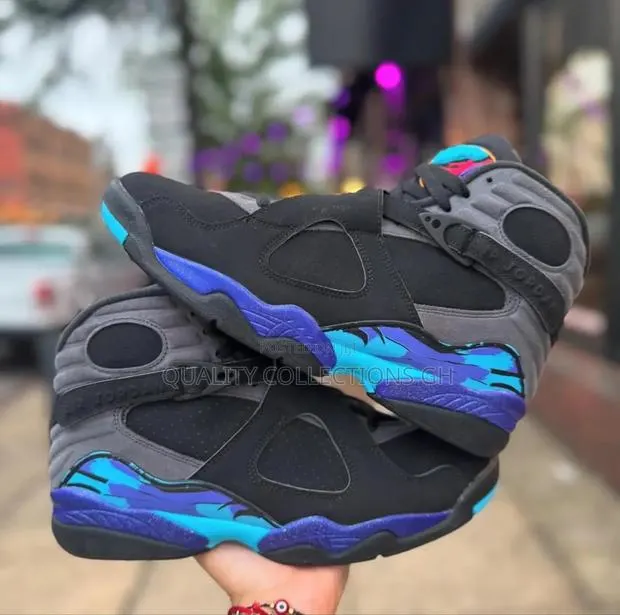Jordan 8 Retro Phoenix Sun · Photo 1