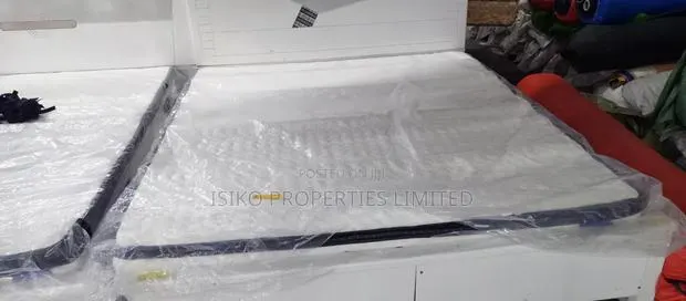 Brand New Quality Mattress With Spring · Photo 1