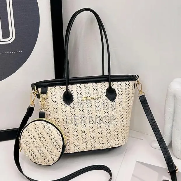 Fashionable Women's Shoulder Bag · Photo 1