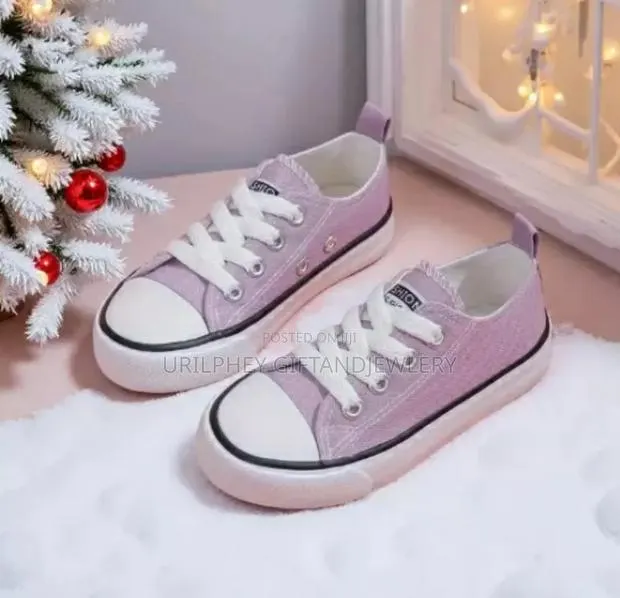 Quality Kids Converse · Photo 3
