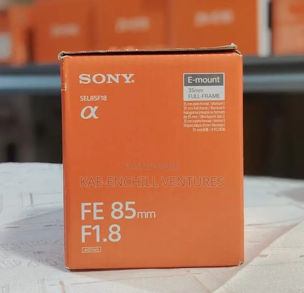 Sony FE 85mm F1.8 Lens · Photo 1