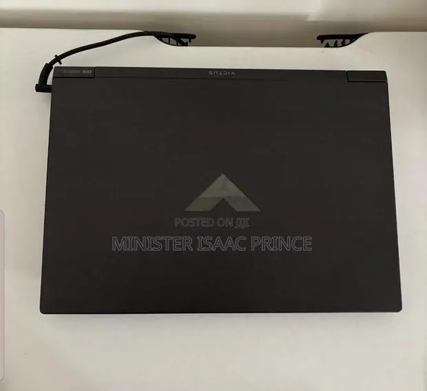 Laptop HP Victus 15 16GB AMD Ryzen 5 SSD 512GB · Photo 1