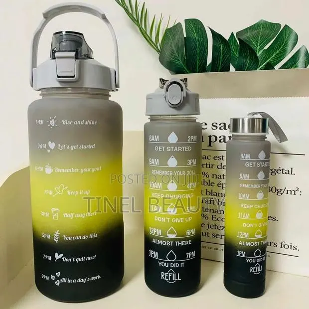 3 in 1 Water Bottle · Photo 1