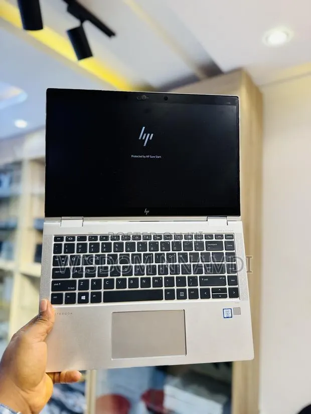 Laptop HP EliteBook x360 1040 G5 32GB Intel Core i7 SSD 512GB · Photo 1