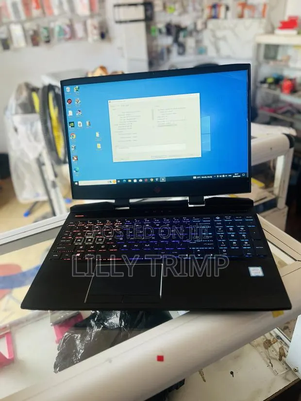 Laptop HP Omen 15-ce0xx 16GB Intel Core i5 HDD+SSD 1T · Photo 1
