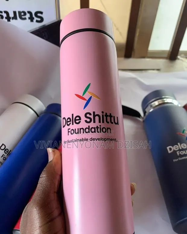 Temperature Flask With Branding · Photo 1