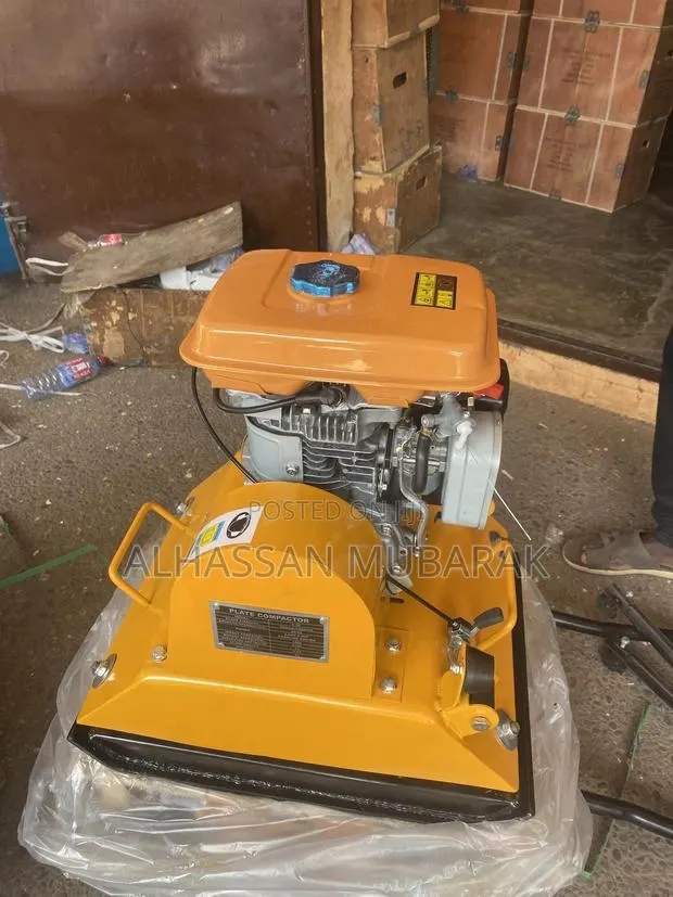 Compactor Machine · Photo 1