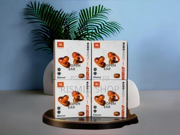 JBL Pro 30 Bluetooth Wireless Earphones · Photo 1