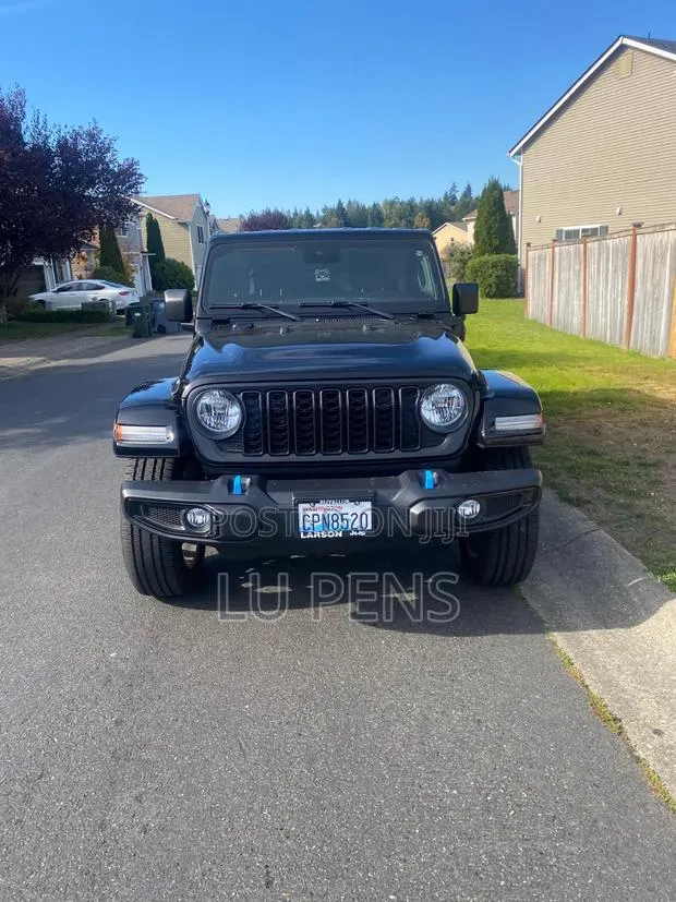 Jeep Wrangler 2024 Black · Photo 1